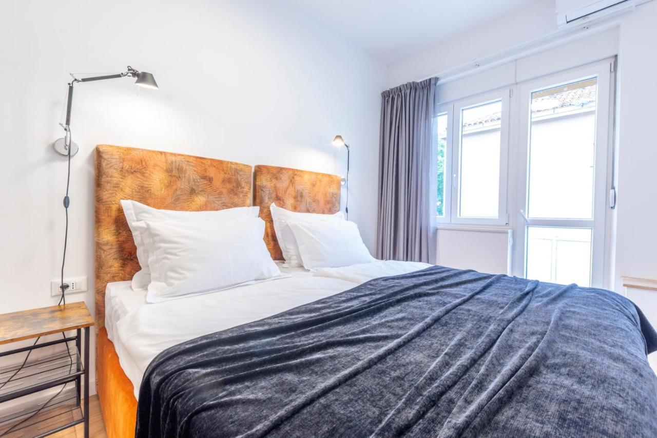 Split Luxury Suite Extérieur photo